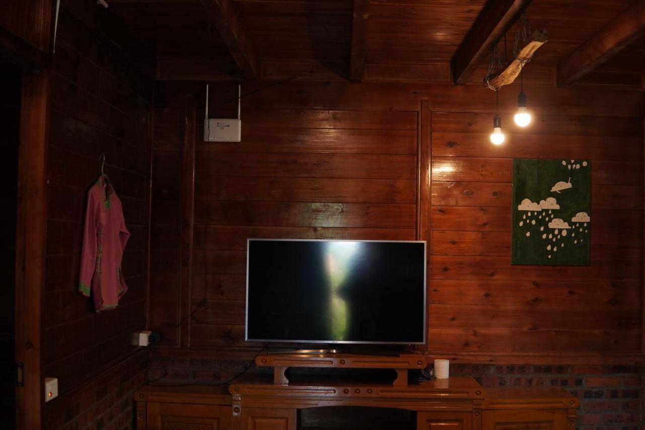 Wild Apple Homestay Шапа Экстерьер фото